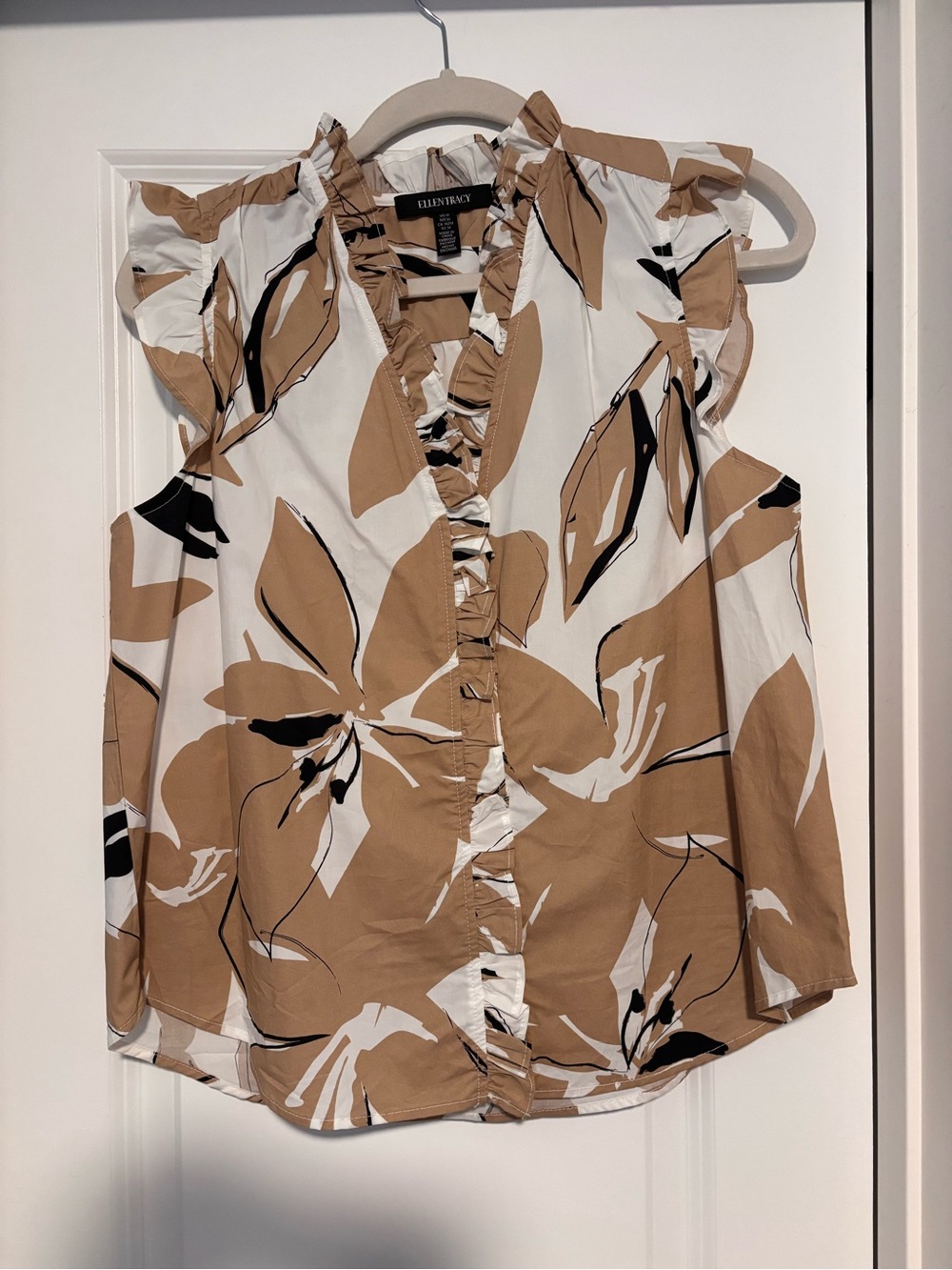 Ellen Tracy White, Tan & Black Floral Ruffle Button-Front Blouse